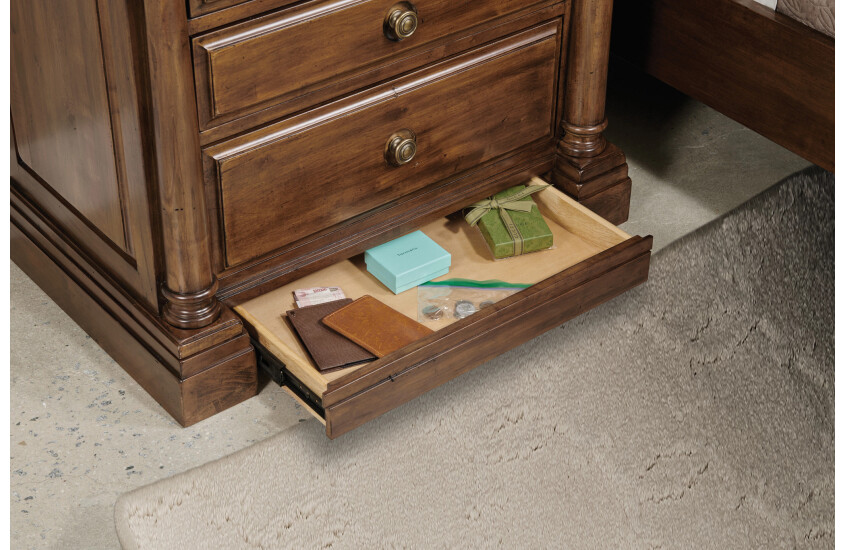 BRIDGETOWN BACHELOR'S CHEST Other Image 1