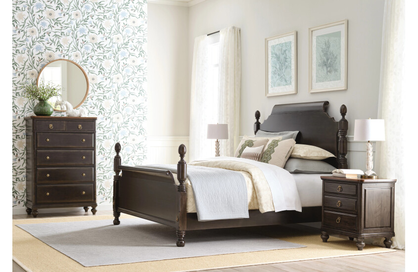 KING BRIGHTON POSTER BED - BLACK - COMPLETE Room 2