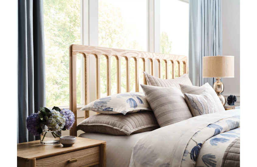 QUEEN SOMERSET BED - COMPLETE Room 3