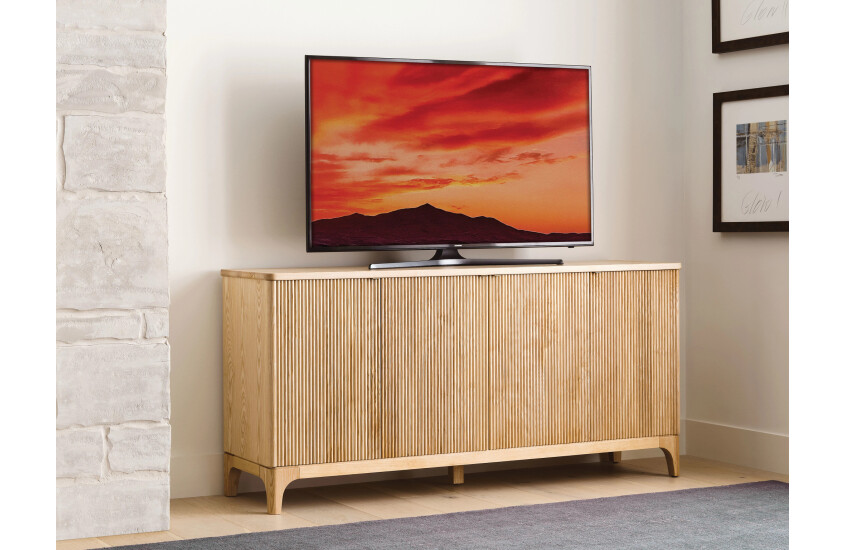 NEWFIELD CONSOLE Room